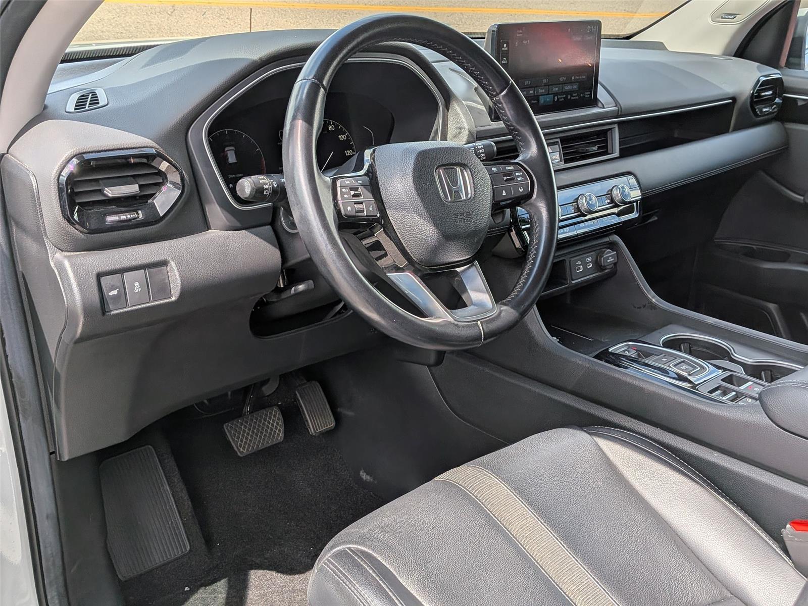 2024 Honda Pilot Touring - Photo 10