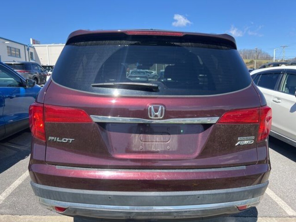 Certified 2016 Honda Pilot Touring SUV