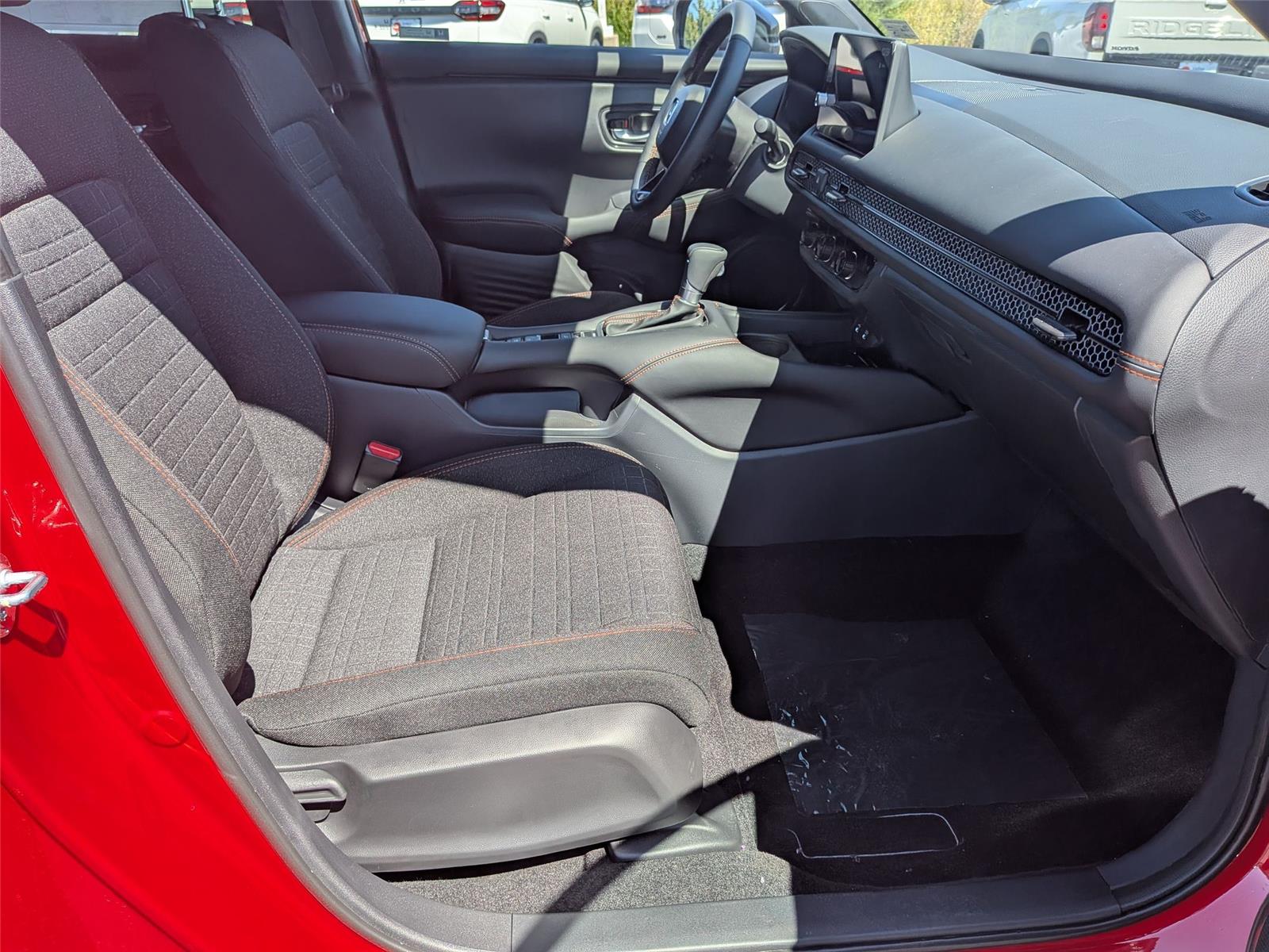2026 Honda HR-V Sport - Photo 29