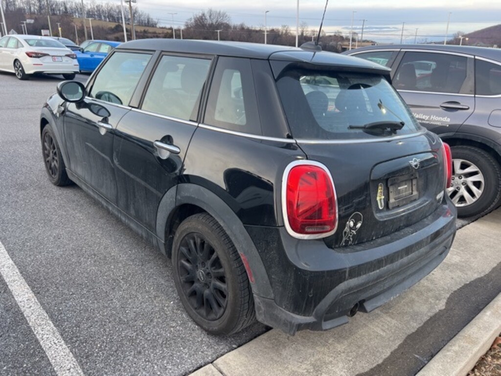 Used 2022 MINI Cooper Classic Hatchback