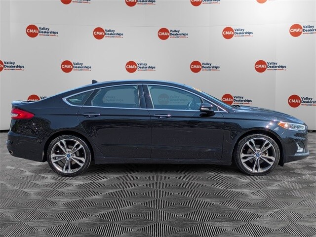2019 Ford Fusion Titanium photo 4
