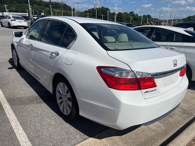 Certified 2015 Honda Accord EX with VIN 1HGCR2F70FA210458 for sale in Staunton, VA