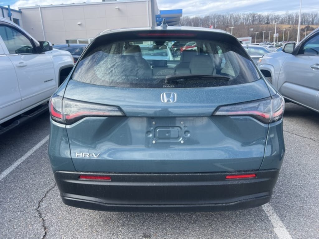 Certified 2024 Honda HR-V LX SUV