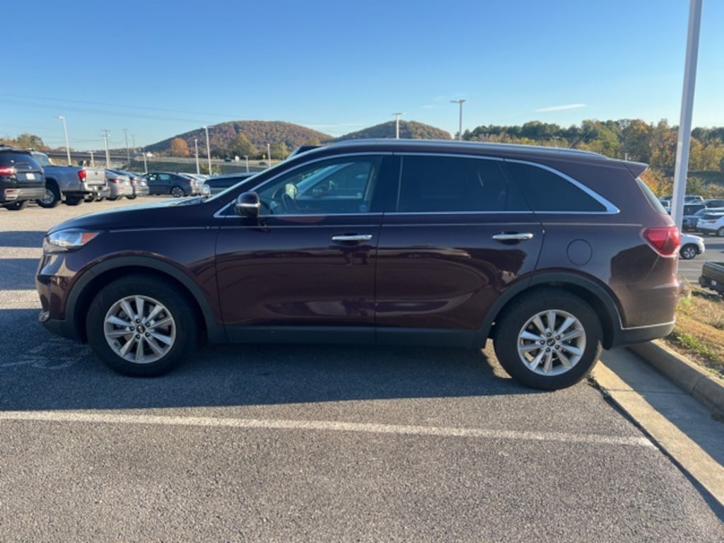 Used 2020 Kia Sorento LX SUV