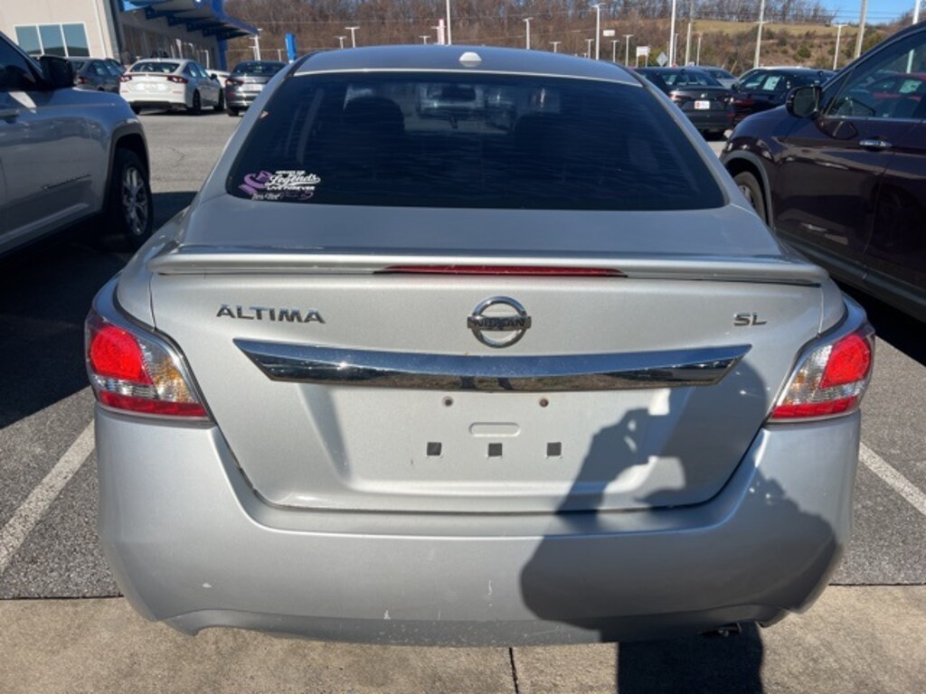 Used 2015 Nissan Altima 2.5 SL Sedan