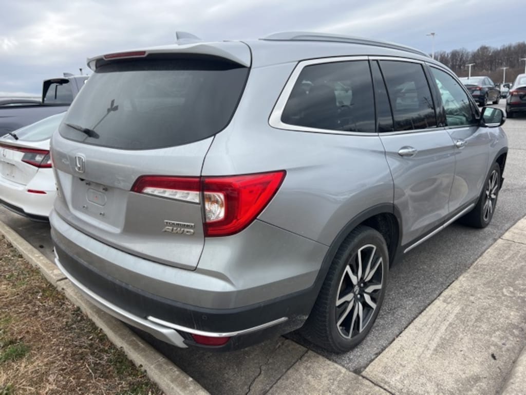 Certified 2021 Honda Pilot Touring SUV