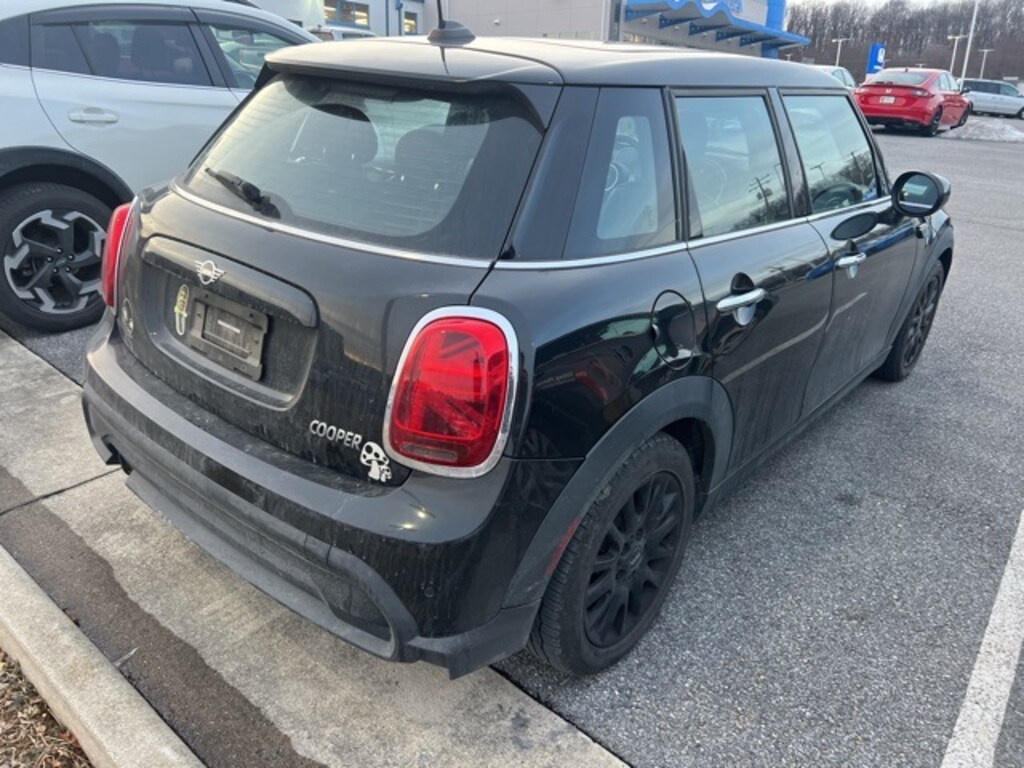 Used 2022 MINI Cooper Classic Hatchback