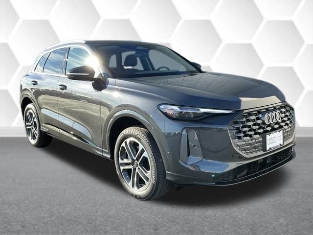 2025 Audi Q5 Premium Plus