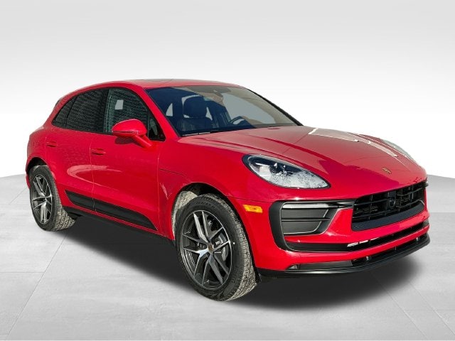 2026 Porsche Macan T - Photo 10