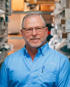 Staff member Elmer Wenzel from f69b5cdfd72a