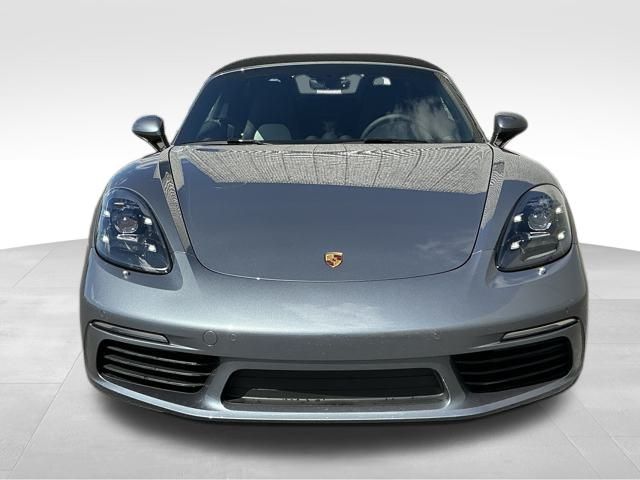2025 Porsche Boxster photo 3