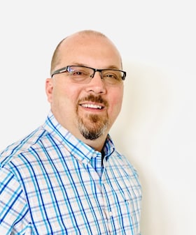 Staff member Jeff Richmond from a07cb286f031