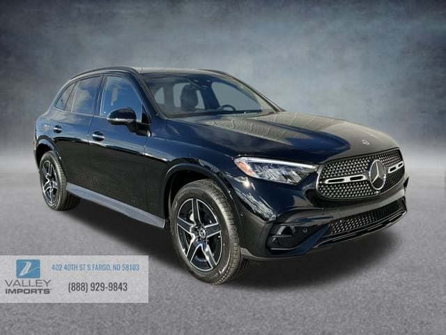 2026 Mercedes-Benz GLC Base's photo