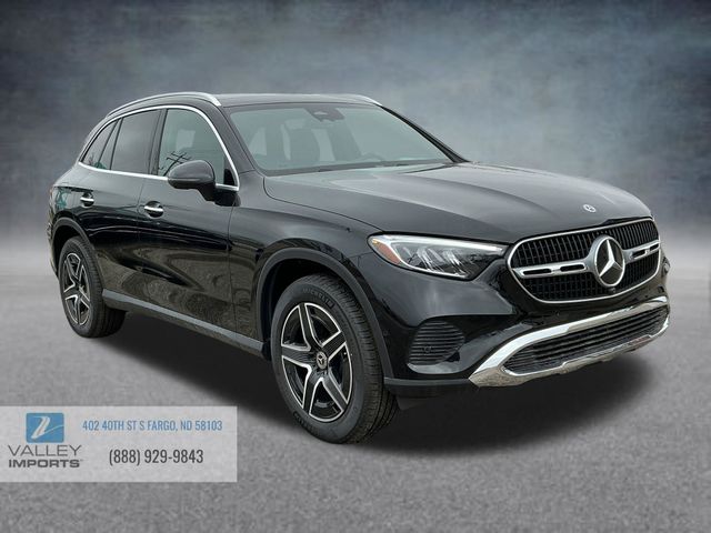 2026 Mercedes-Benz GLC GLC 300 4MATIC's photo