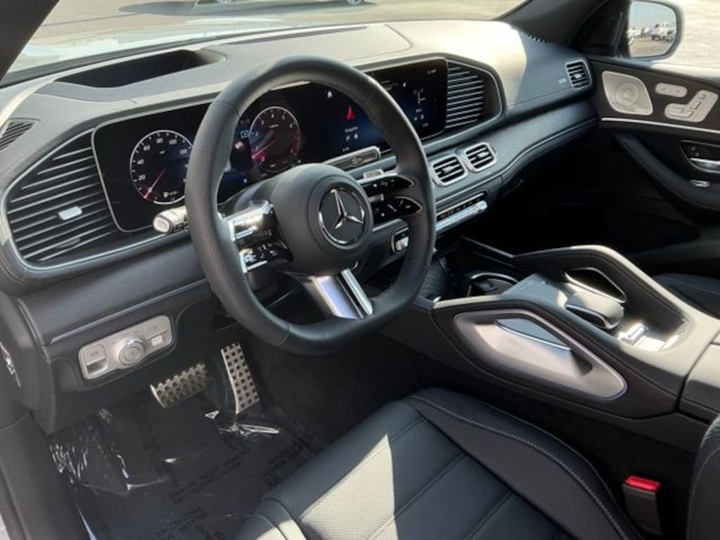 New 2026 Mercedes-Benz GLS 580 4MATIC SUV