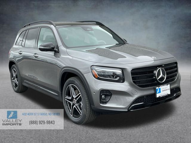 2026 Mercedes-Benz GLB GLB 250 4MATIC's photo