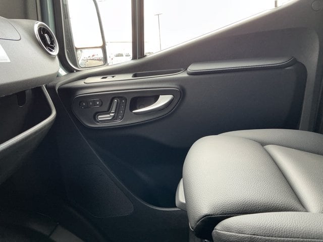 2026 Mercedes-Benz Sprinter Cargo Van Base - Photo 25