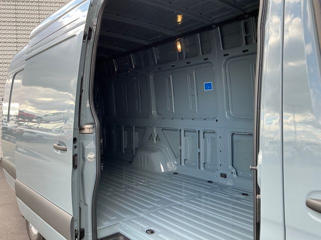 2026 Mercedes-Benz Sprinter Cargo Van Base - Photo 13