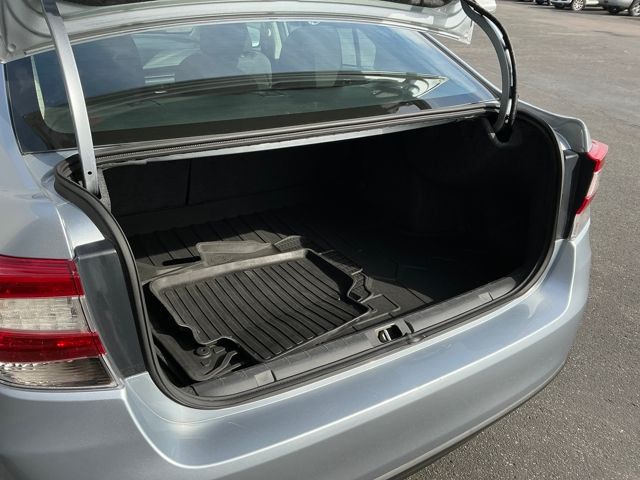 2018 Subaru Impreza 2.0i photo 2