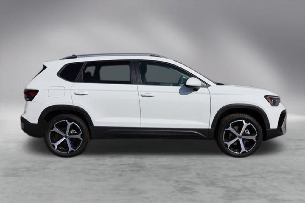 Used 2025 Volkswagen Taos 1.5T SEL SUV