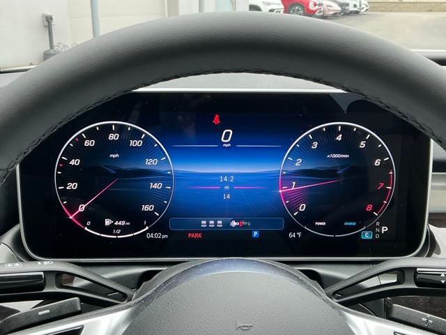 2025 Mercedes Benz C 300 4MATIC photo 2