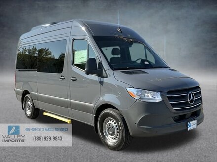 2025 Mercedes-Benz Sprinter 2500 Standard Roof 4-Cyl Diesel HO Van Passenger Van