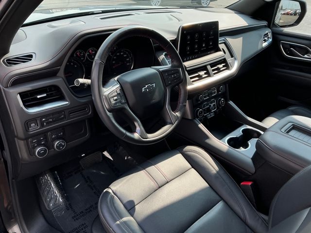 2021 Chevrolet Tahoe RST photo 2