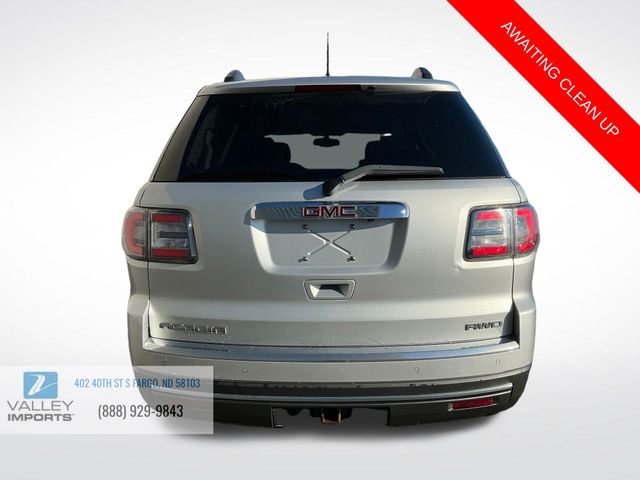 2015 Gmc Acadia SLE photo 2