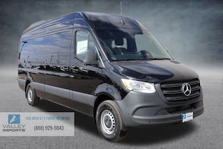 2025 Mercedes-Benz Sprinter 2500 High Roof 4-Cyl Diesel Van Passenger Van