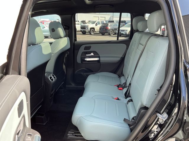 2026 Mercedes-Benz GLB GLB 250 - Photo 21