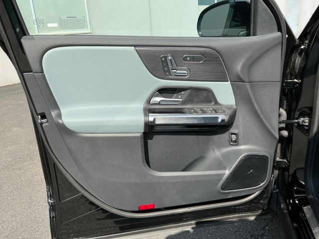 2026 Mercedes-Benz GLB GLB 250 - Photo 12