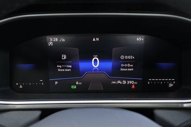 2025 Volkswagen Taos SE photo 2