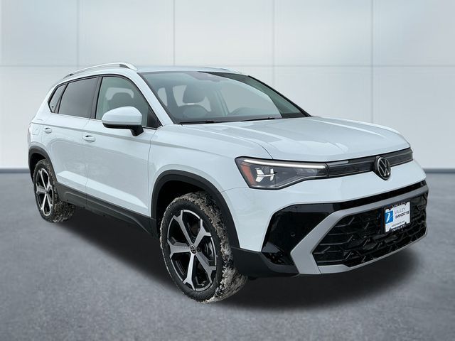 2026 Volkswagen Taos 1.5T SEL 4Motion's photo