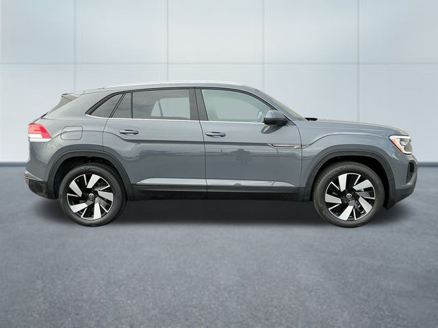 2026 Volkswagen Atlas Cross Sport SE Technology photo 4