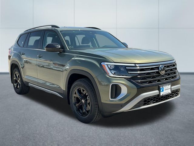2026 Volkswagen Atlas 2.0T Atlas Peak Edition 4MOTION's photo