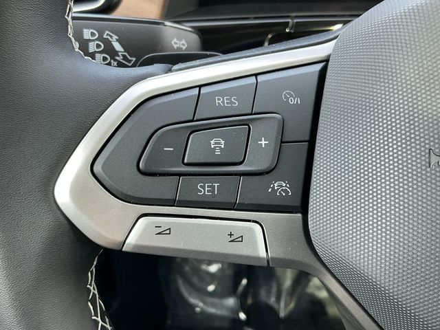 2026 Volkswagen Atlas SE w/Tech - Photo 14