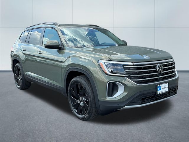 2026 Volkswagen Atlas SE w/Tech