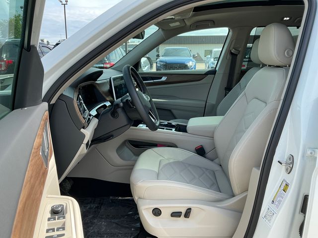 2026 Volkswagen Atlas SE w/Tech - Photo 13
