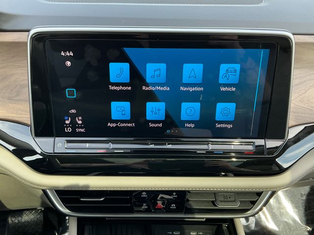2026 Volkswagen Atlas SE w/Tech - Photo 6