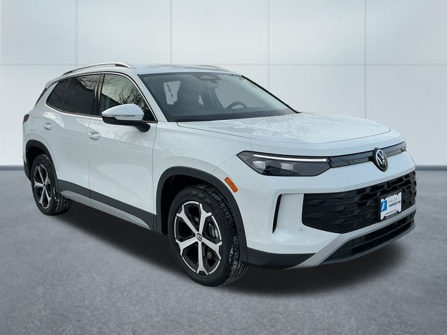 2026 Volkswagen Tiguan SE's photo