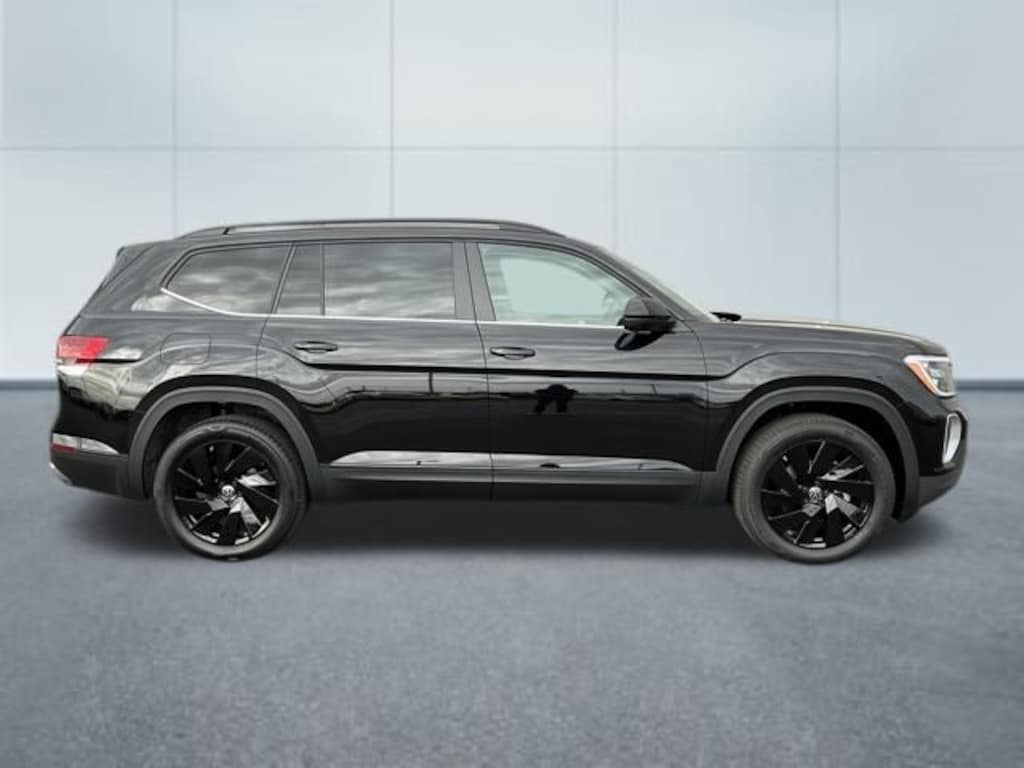 New 2026 Volkswagen Atlas 2.0T SE w/Technology SUV