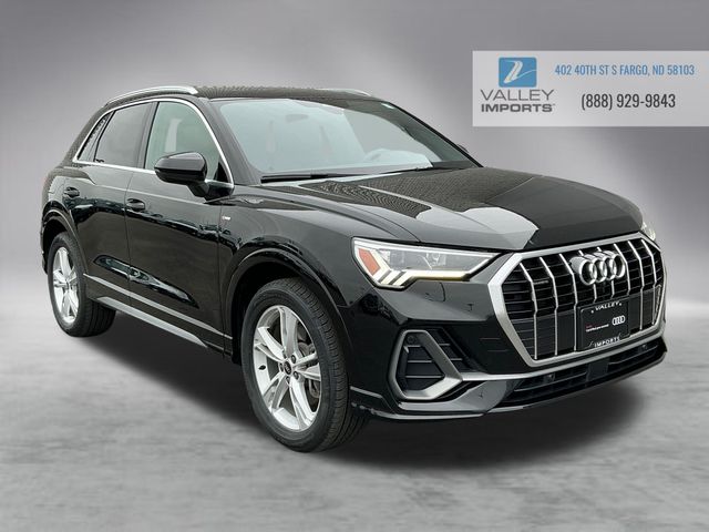 2023 Audi Q3 45 TFSI S Line Premium Plus quattro's photo