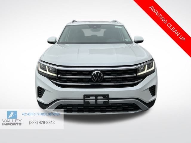 2023 Volkswagen Atlas SEL photo 4