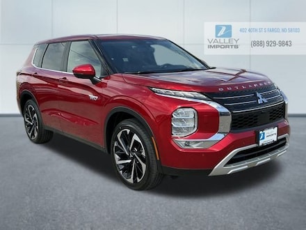 Featured New 2025 Mitsubishi Outlander Phev SE SUV for Sale in Fargo, ND