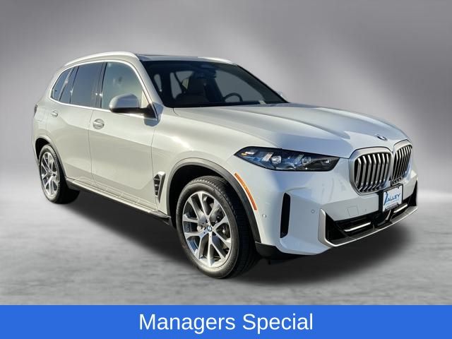 2025 BMW X5 40i's photo