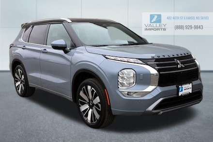 Featured New 2025 Mitsubishi Outlander SEL SUV for Sale in Fargo, ND