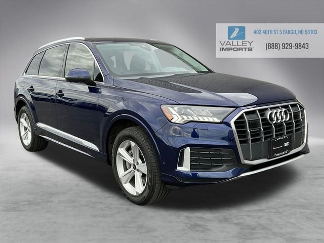 2023 Audi Q7 45 Premium Plus quattro Tiptronic's photo