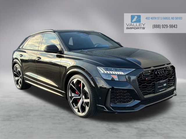 2023 Audi RS Q8 Base's photo