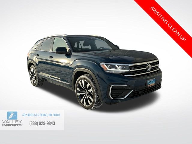 2023 Volkswagen Atlas Cross Sport SEL Premium R-Line's photo