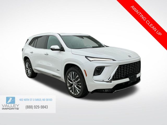 2025 Buick Enclave Avenir's photo
